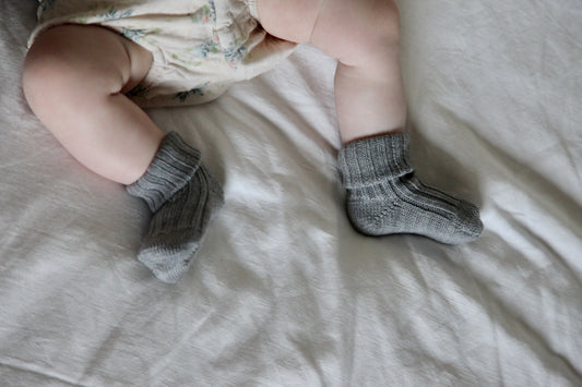 WOOL LONG BABY SOCKS - GREY MELANGE