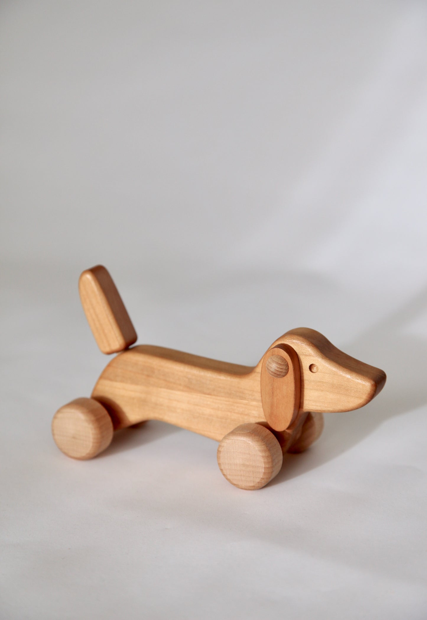 WOODEN DOG